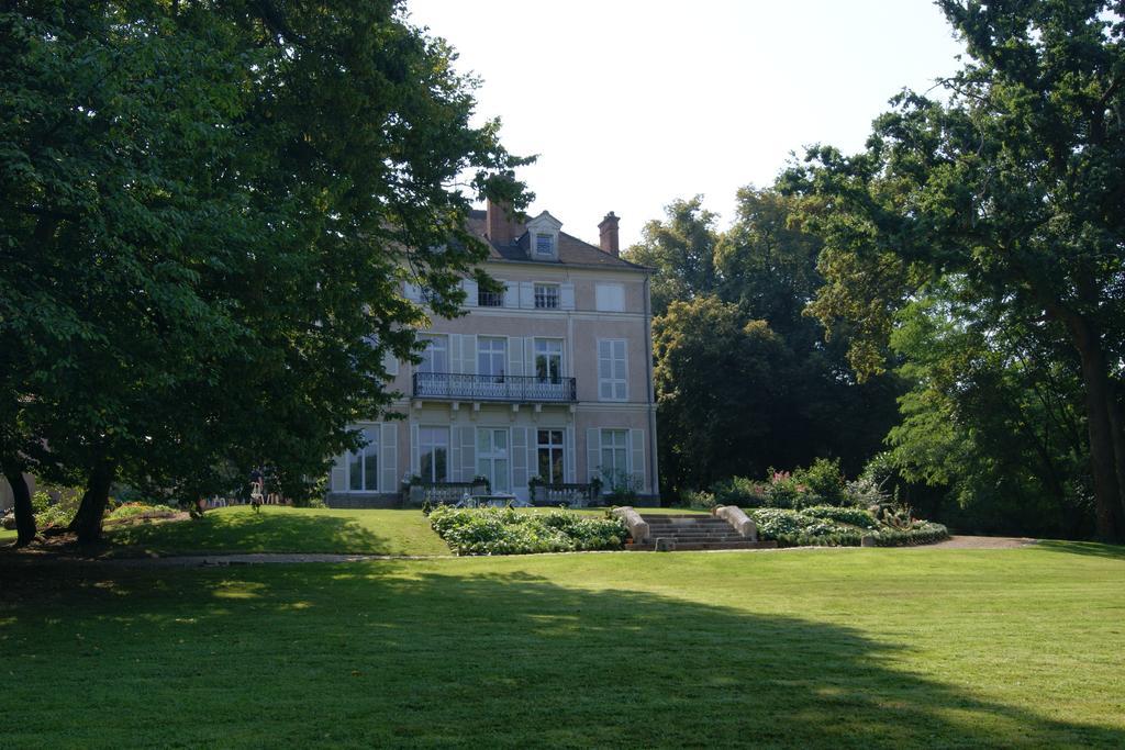 Le Chateau De La Vierge Bures-sur-Yvette Extérieur photo